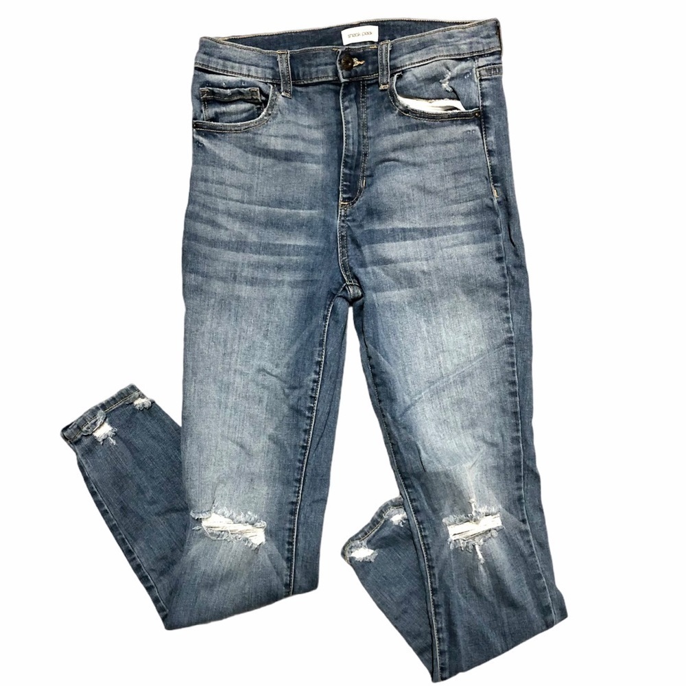 Sneak peek light high rise distressed skinny 28